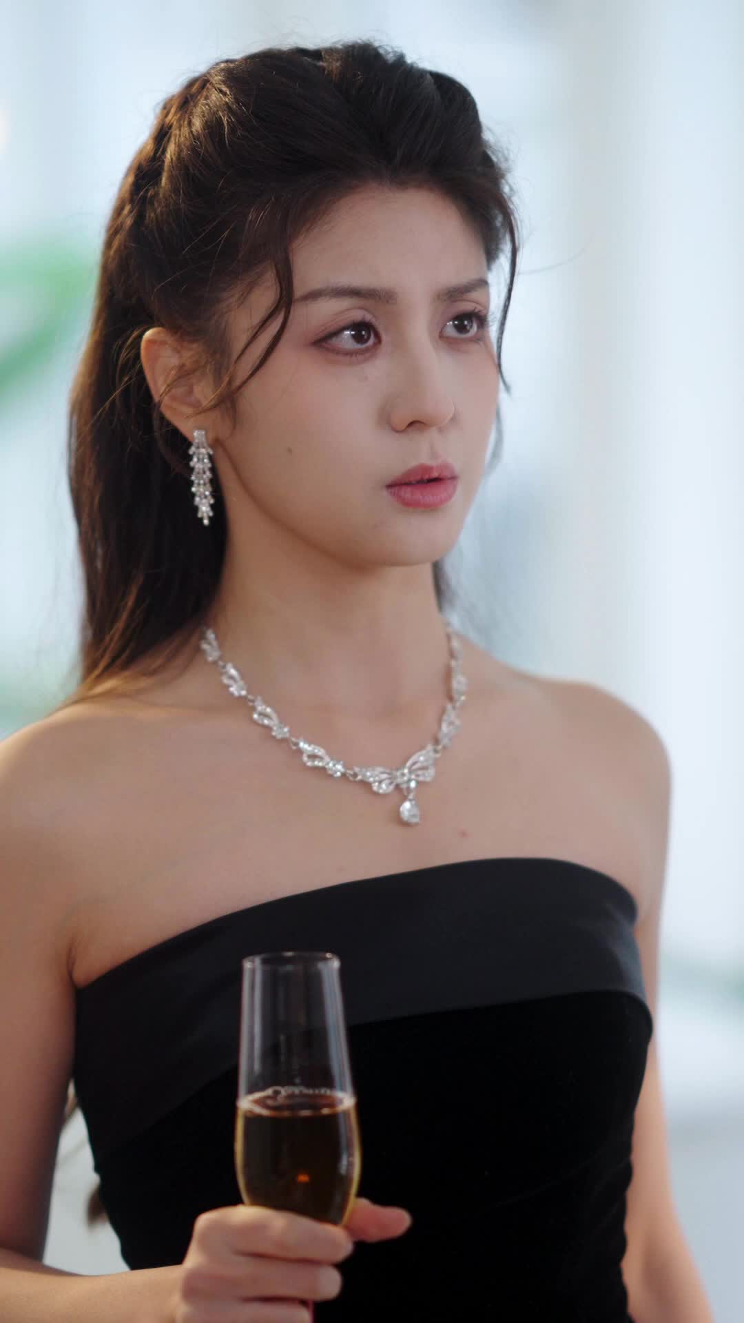 Episode 9 - Contract Lover, Pregnant Ex-Wife